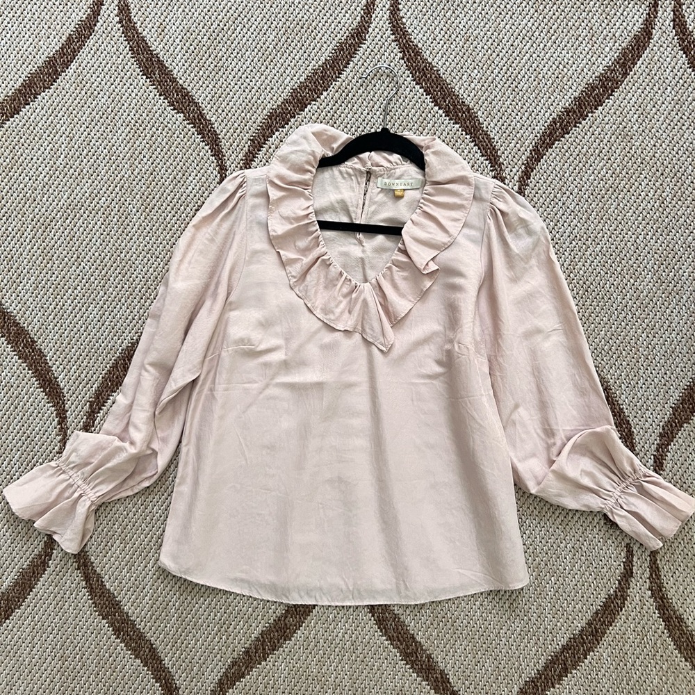 Downeast blouse with ruffles